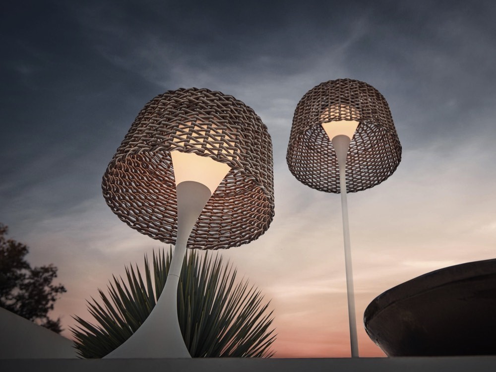 Ambient Mesh Large Outdoor Solar Lantern 6 Ambient Mesh Large Outdoor Solar Lantern 6