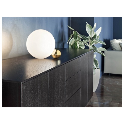 chaplins-flos-flos-copycat-table-lamp-lifestyle-2