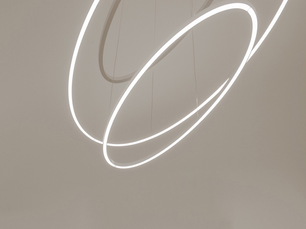 Ellisse Pendant Triple 6 Ellisse Pendant Triple 6