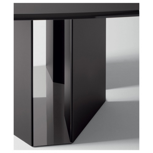 chaplins-gallotti-radice-eyl-dining-table-3