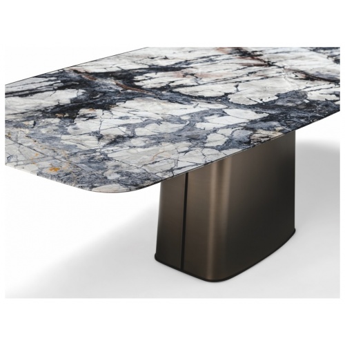 Icon Dining Table 6