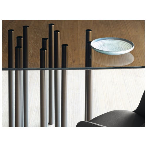 chaplins-bonaldo-mille-dining-table-3_1