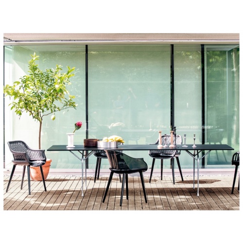 chaplins-magis-officina-dining-table-2