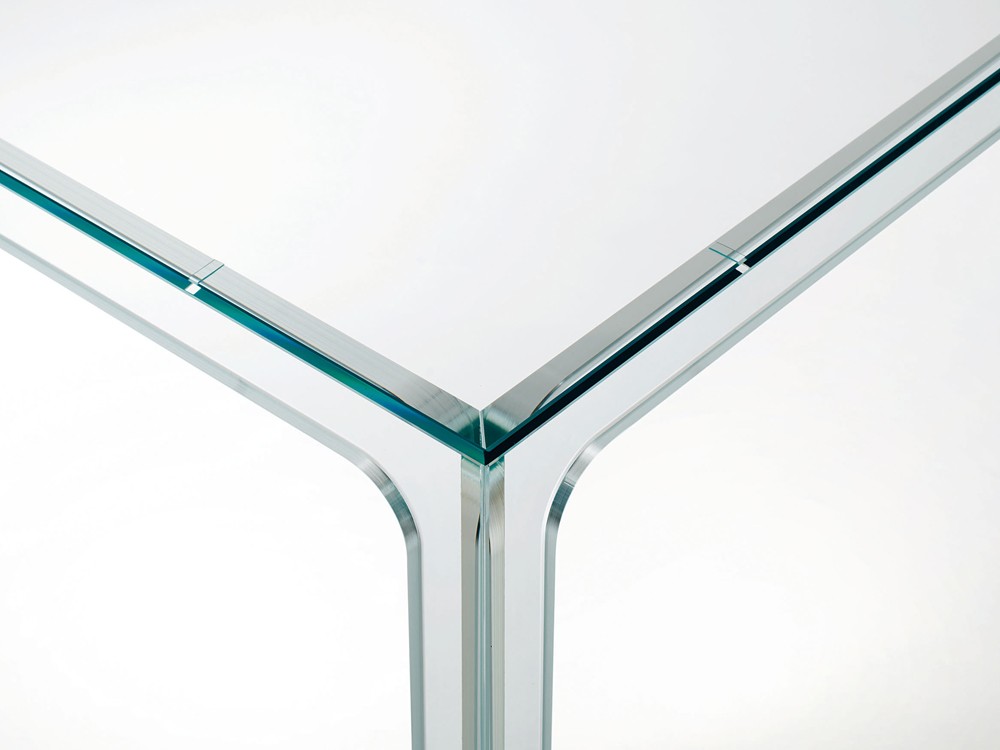 Oscar Dining Table 5 Oscar Dining Table 5