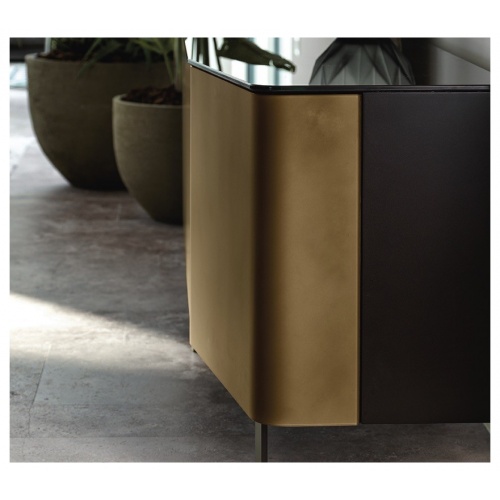 chaplins-fiam-plana-sideboard-detail-3