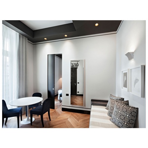 chaplins-flos-pochette-wall-light-5