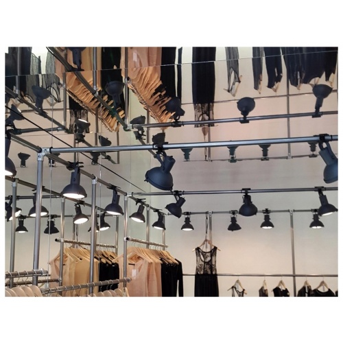 projecteur-165-nightsand