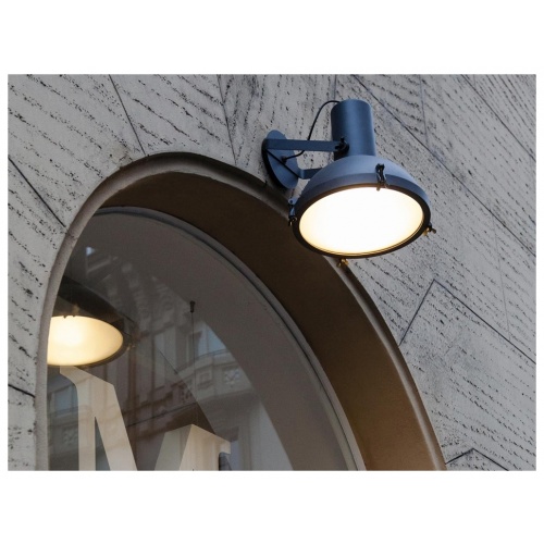 projecteur-nightsand-wall