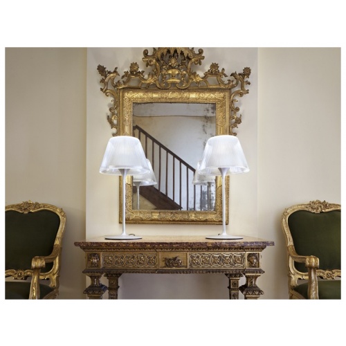 chaplins-flos-flos-remeo-moon-t1-table-light