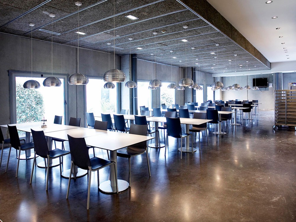 Splügen Bräu Pendant Light 6 Splügen Bräu Pendant Light 6