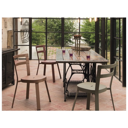 chaplins-emu-thor-outdoor-dining-chair-3