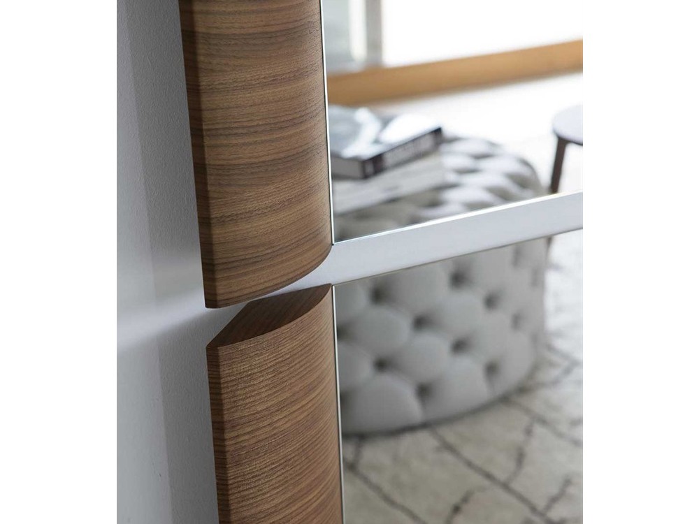 Triple Wall Mirror 5 Triple Wall Mirror 5