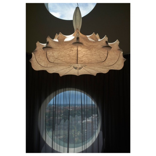 chaplins-flos-zeppelin-pendant-light-8