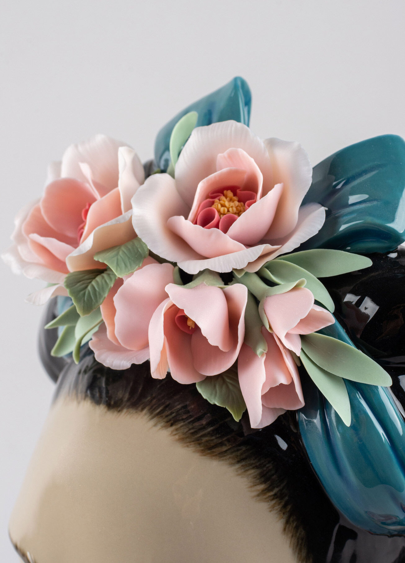 Frida Kahlo Figurine. Blue. Limited Edition 7 Frida Kahlo Figurine. Blue. Limited Edition 7