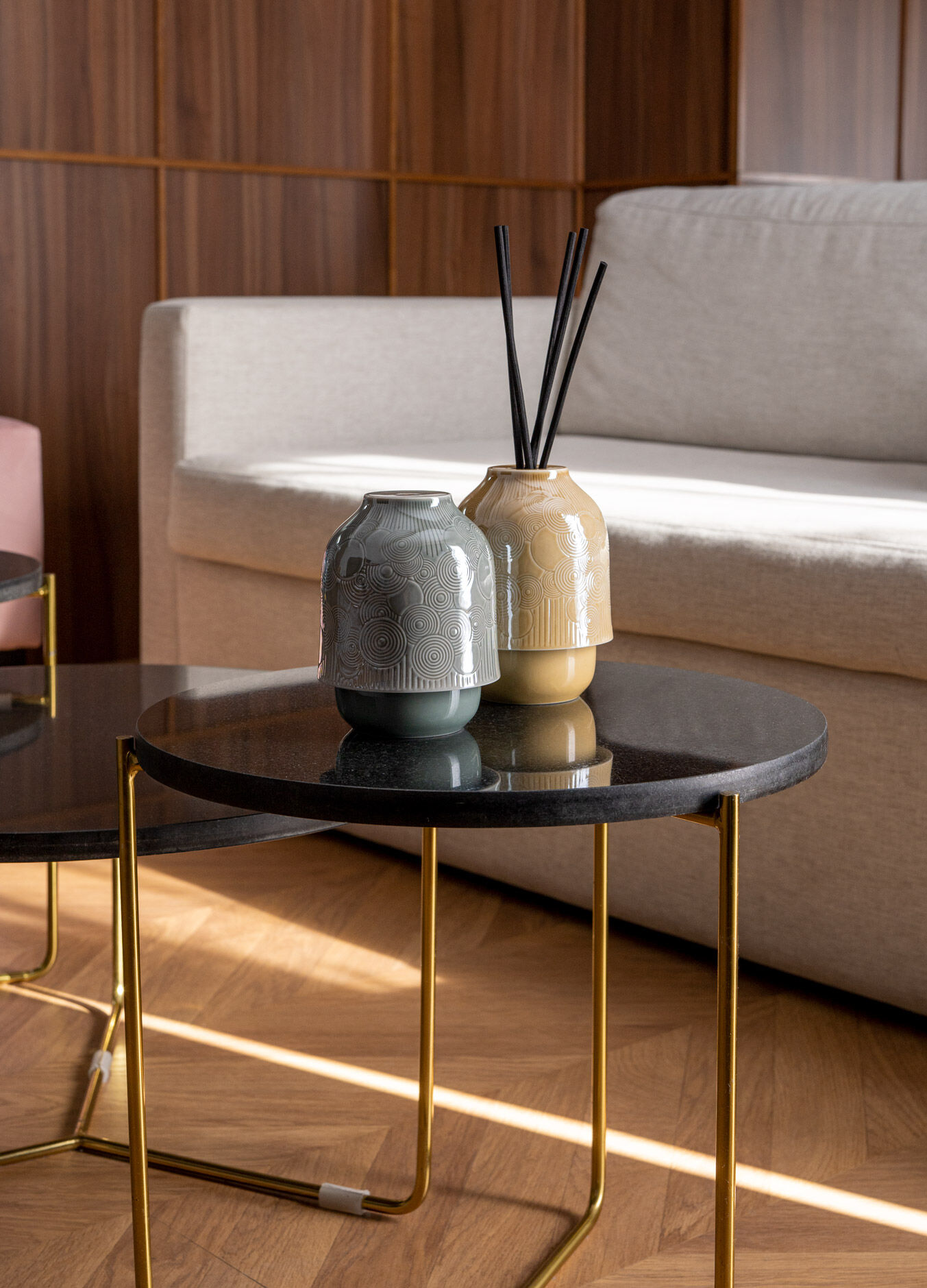 Campanella candle. Redwood fire Scent 5 Campanella candle. Redwood fire Scent 5