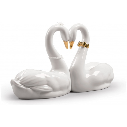 Endless Love Swans Figurine. Golden Luster 5