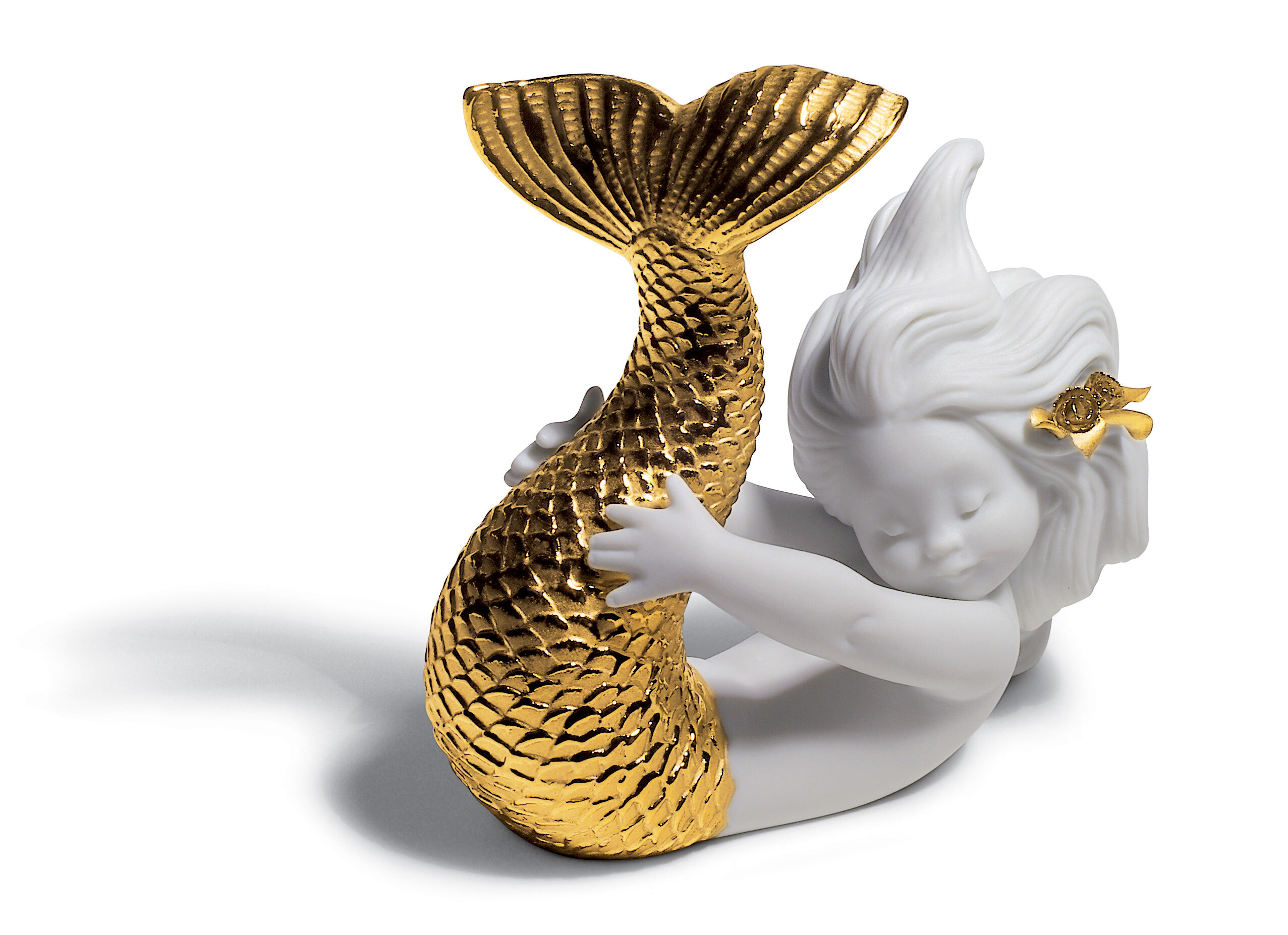 Playing at Sea Mermaid Figurine. Golden Lustre 3 Playing at Sea Mermaid Figurine. Golden Lustre 3