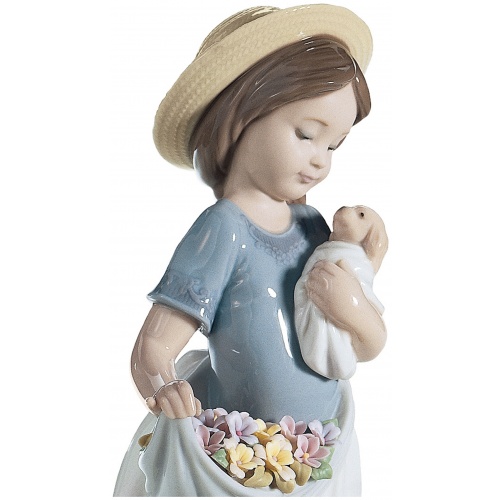 A Romp in The Garden Girl Figurine Type 626 5