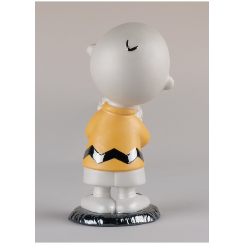 Charlie Brown Figurine 7