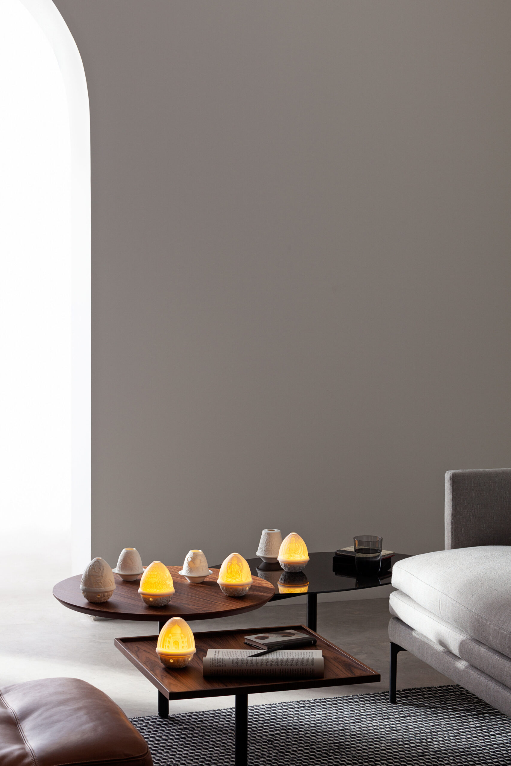 Toucans Lithophane with Plate 7 Toucans Lithophane with Plate 7