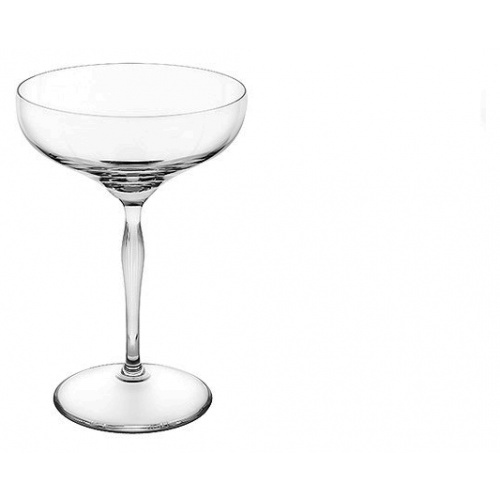 100 POINTS Champagne coupe 3