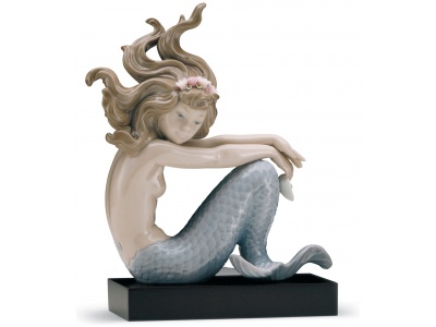Illusion Mermaid Figurine