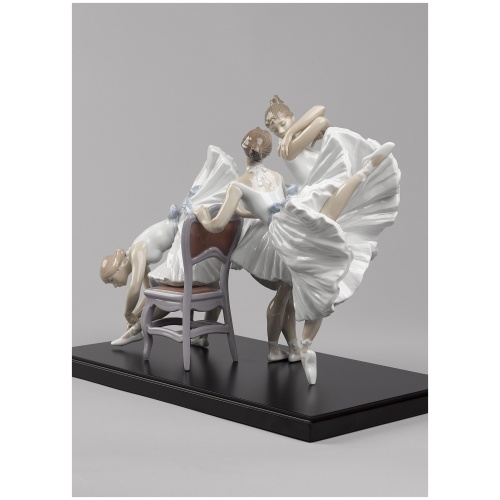 Backstage Ballet Figurine. Limited Edition 9