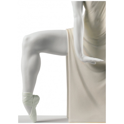 Contemporary Dancer Woman Figurine 7