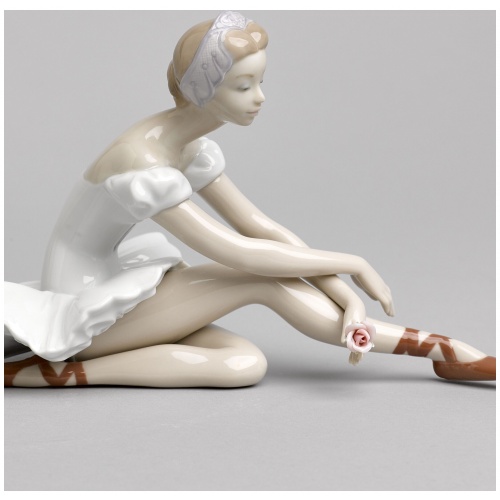 Rose Ballet Figurine 11