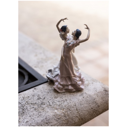 Ole Flamenco Couple Figurine 8
