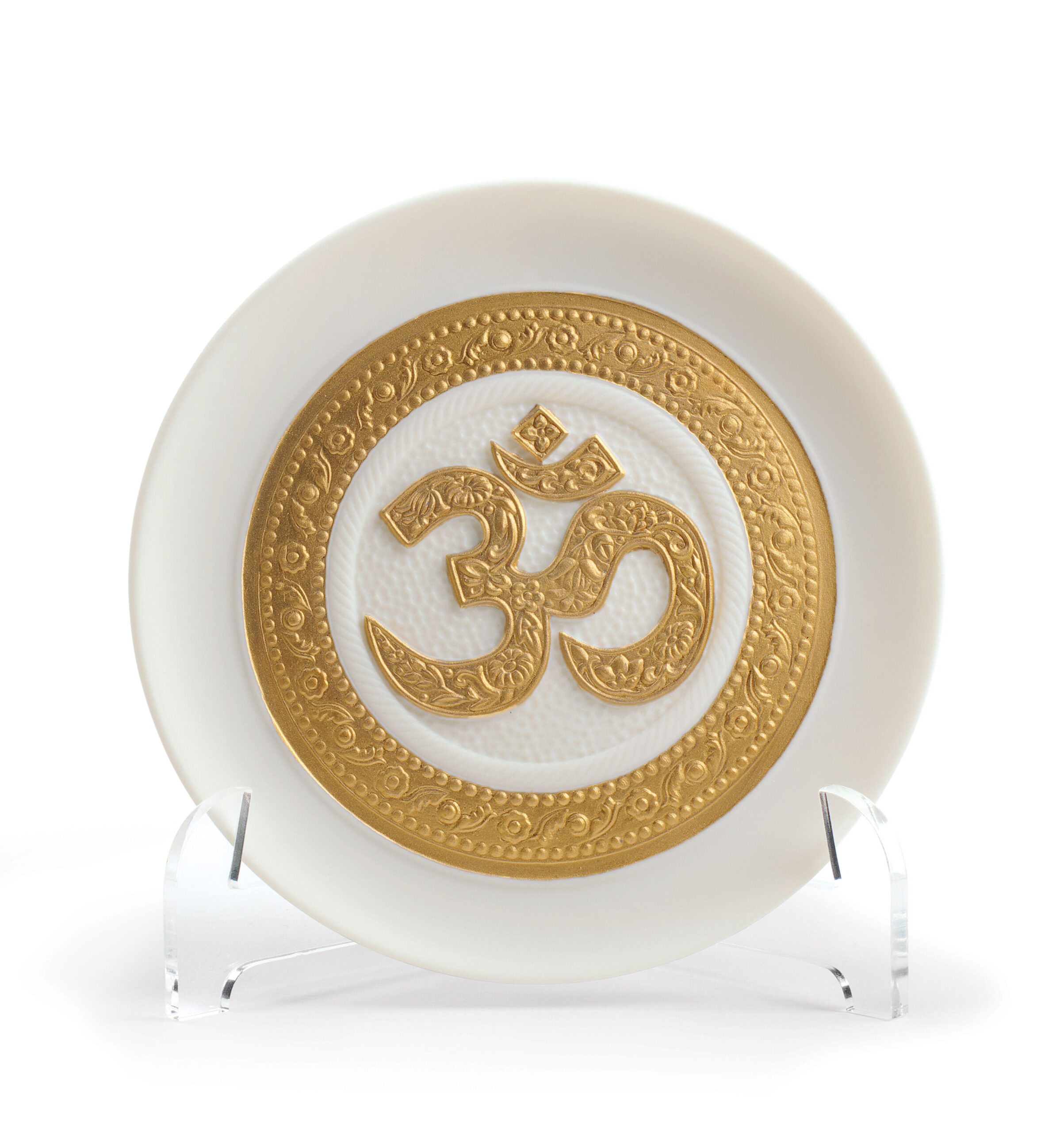 Om Decorative Plate. Golden Lustre 3 Om Decorative Plate. Golden Lustre 3