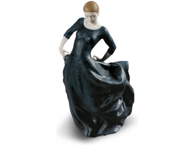 Buleria Flamenco Dancer Woman Figurine. Black
