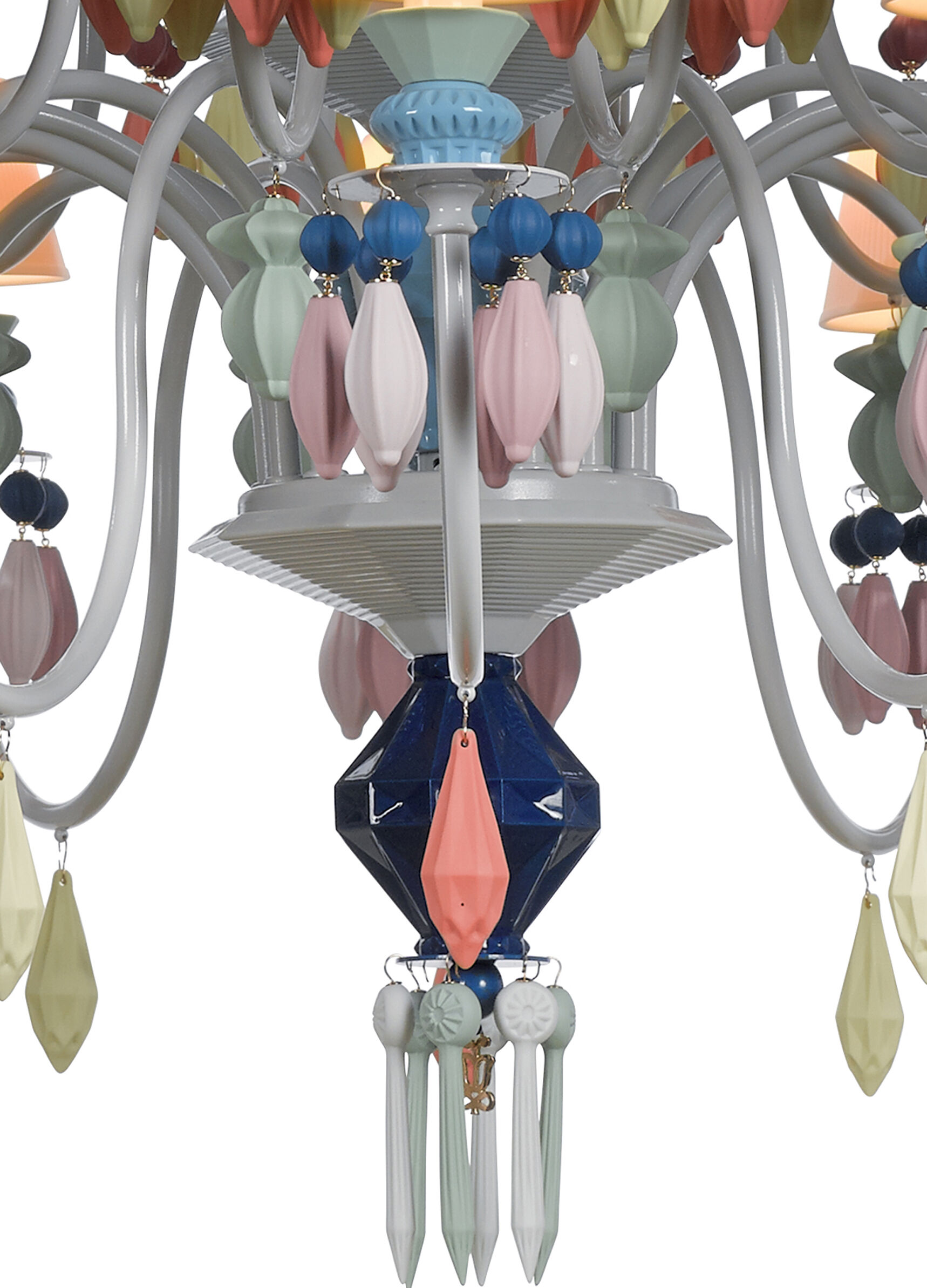 Belle de Nuit 40 Lights Chandelier. Multicolor (CE/UK) 8 Belle de Nuit 40 Lights Chandelier. Multicolor (CE/UK) 8