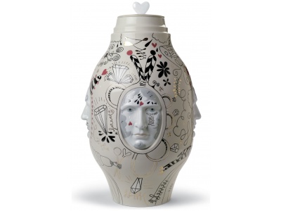 Medium Conversation Vase. Limited Edition