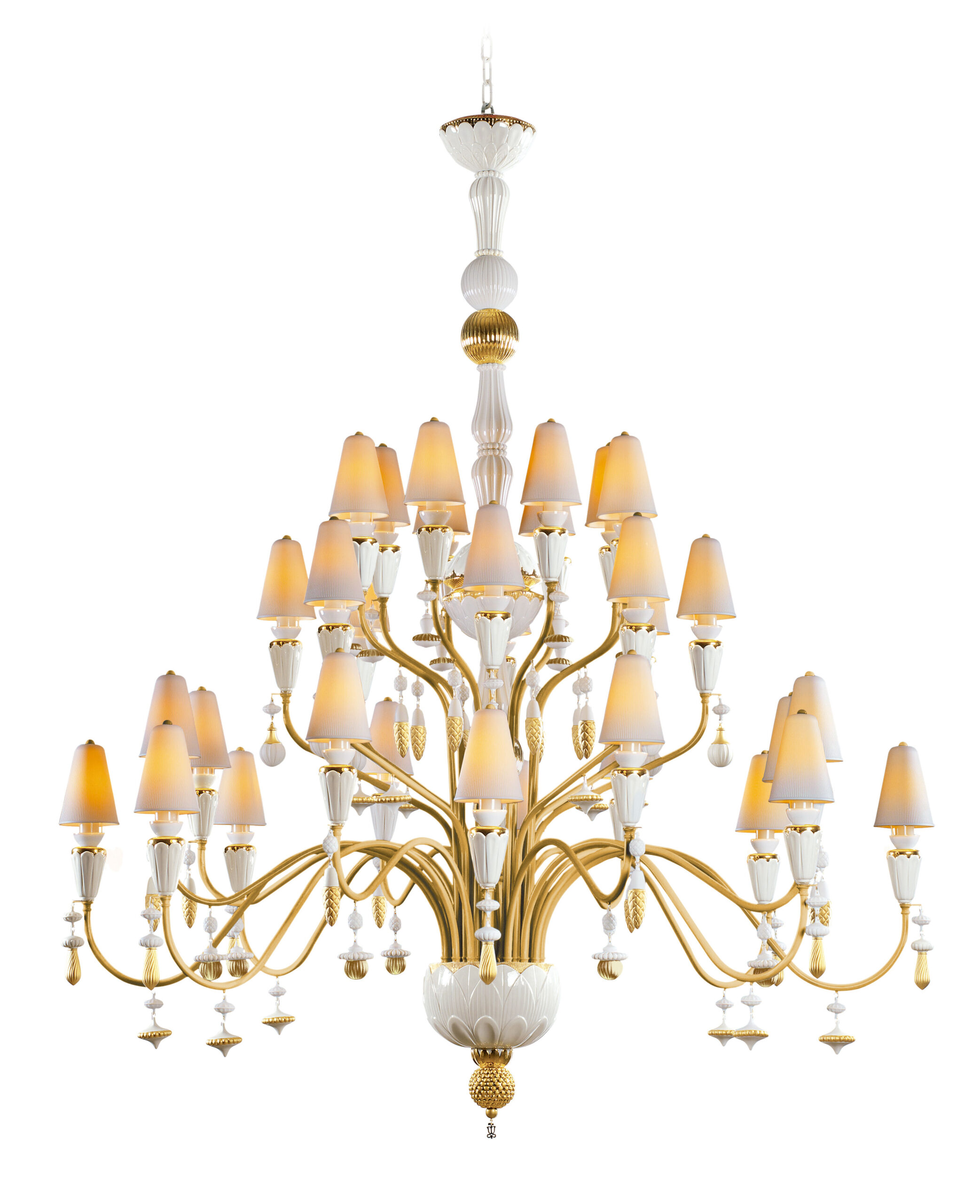 Ivy and Seed 32 Lights Chandelier. Large Model. Golden Luster (CE/UK) 5 Ivy and Seed 32 Lights Chandelier. Large Model. Golden Luster (CE/UK) 5