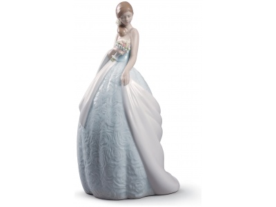 Her Special Day Bride Figurine 3