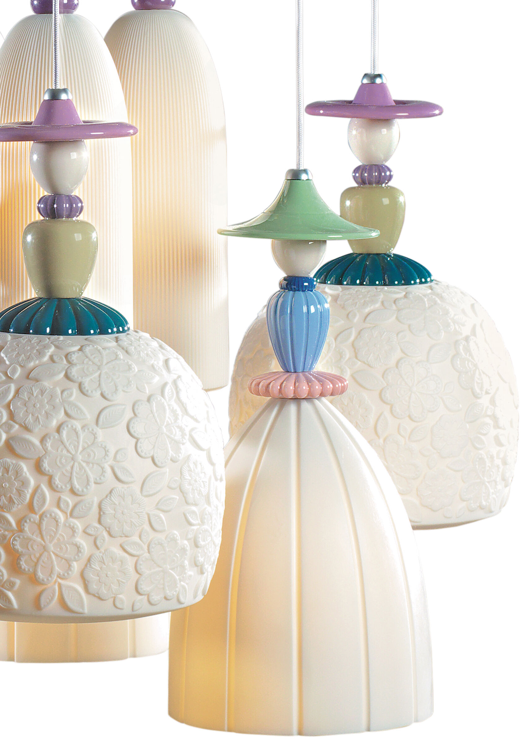 Madermoiselle 9 Lights Seaside Dreams Chandelier (CE/UK) 7 Madermoiselle 9 Lights Seaside Dreams Chandelier (CE/UK) 7
