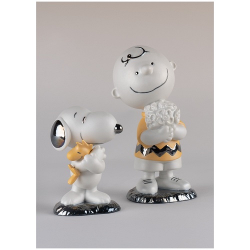 Snoopy Figurine 6