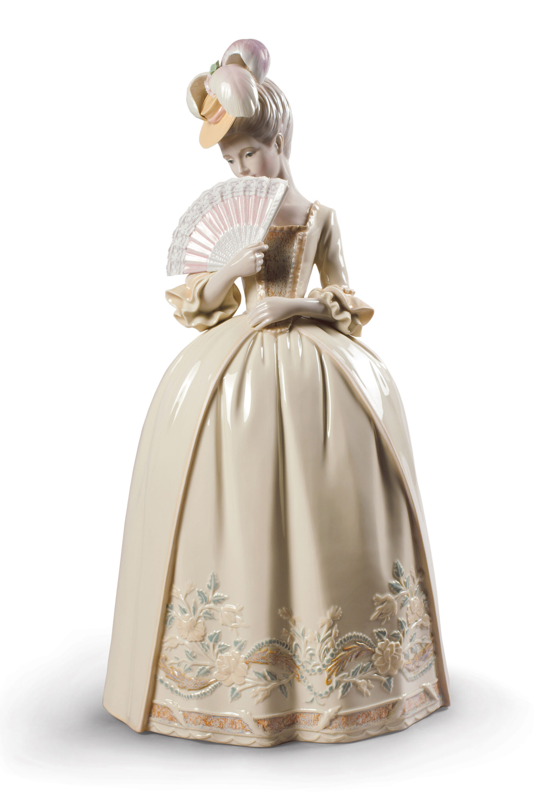 Porcelain Kisses Woman Figurine. Beige 3 Porcelain Kisses Woman Figurine. Beige 3