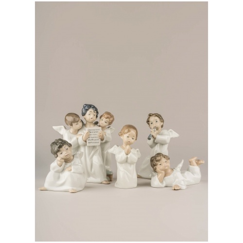 Angels’ Group Figurine 8