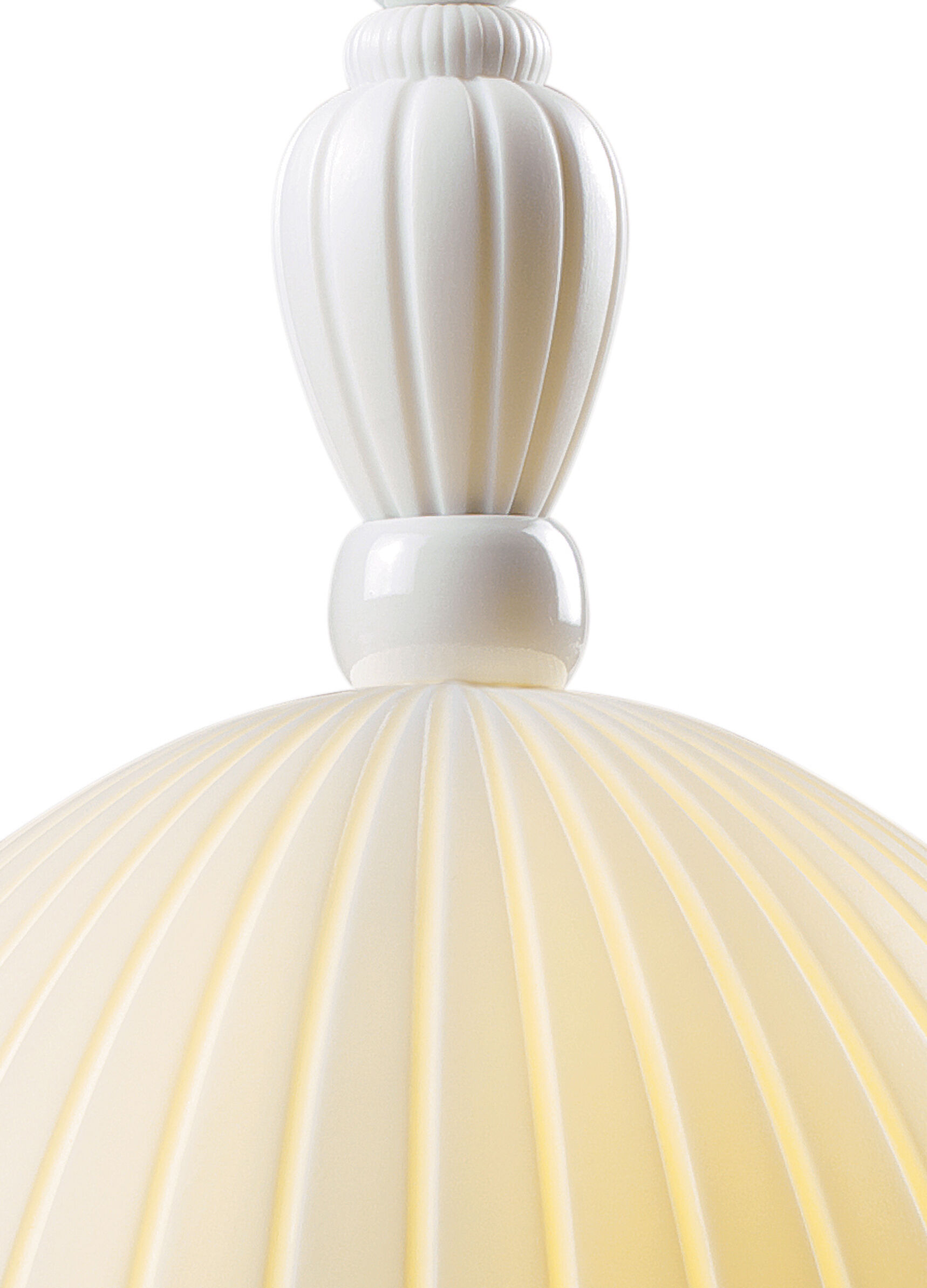 Mademoiselle Elisabeth Table Lamp (UK) 7 Mademoiselle Elisabeth Table Lamp (UK) 7