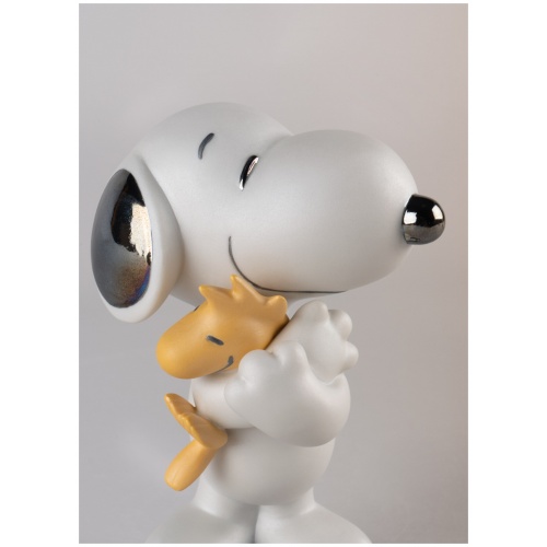 Snoopy Figurine 7