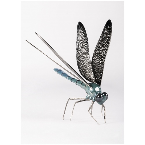 Dragonfly Figurine 6