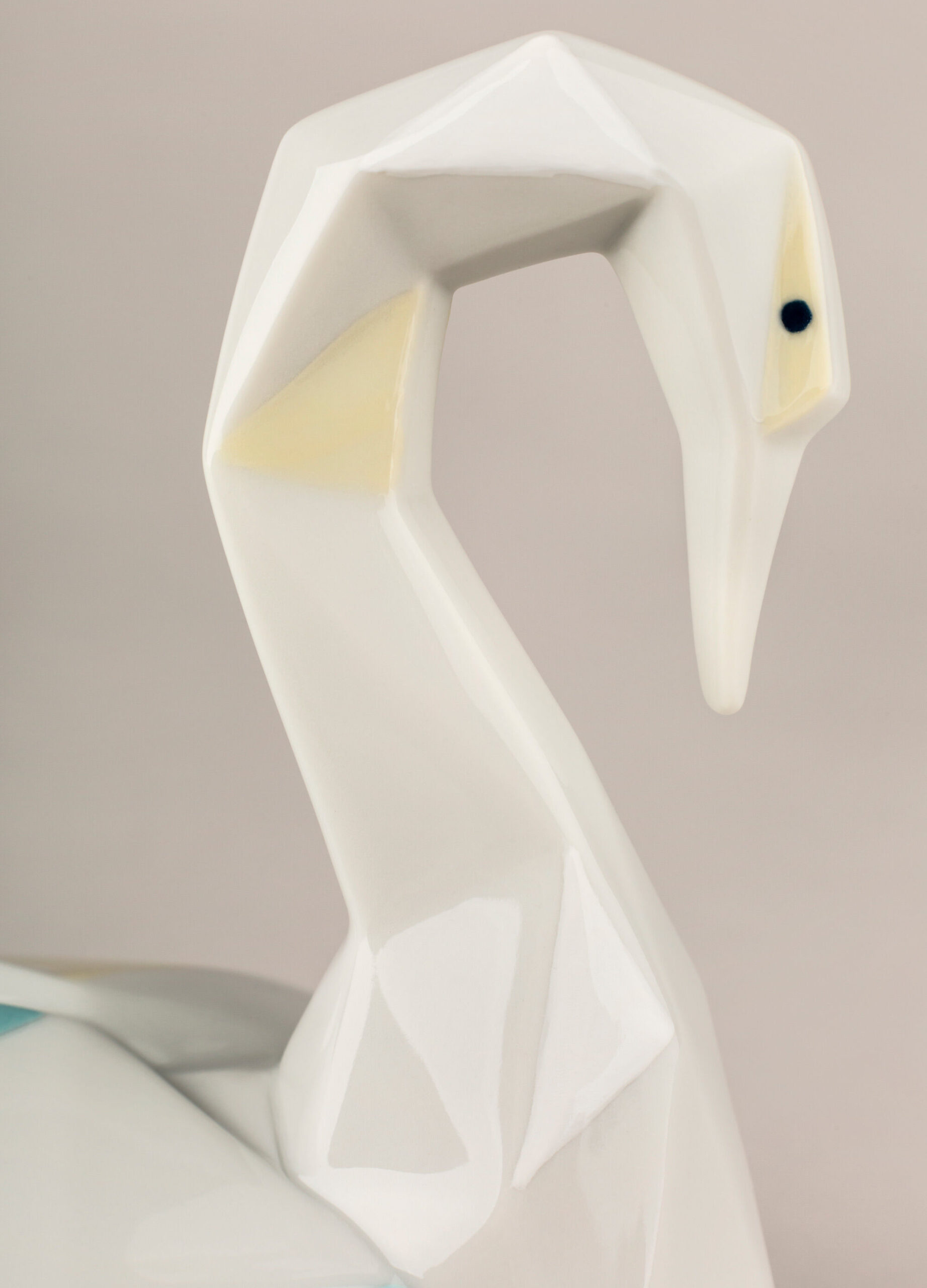 Swan Figurine 7 Swan Figurine 7