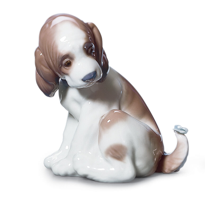 Gentle Surprise Dog Figurine 3 Gentle Surprise Dog Figurine 3