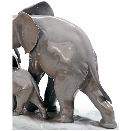 Elephants Walking Figurine 7