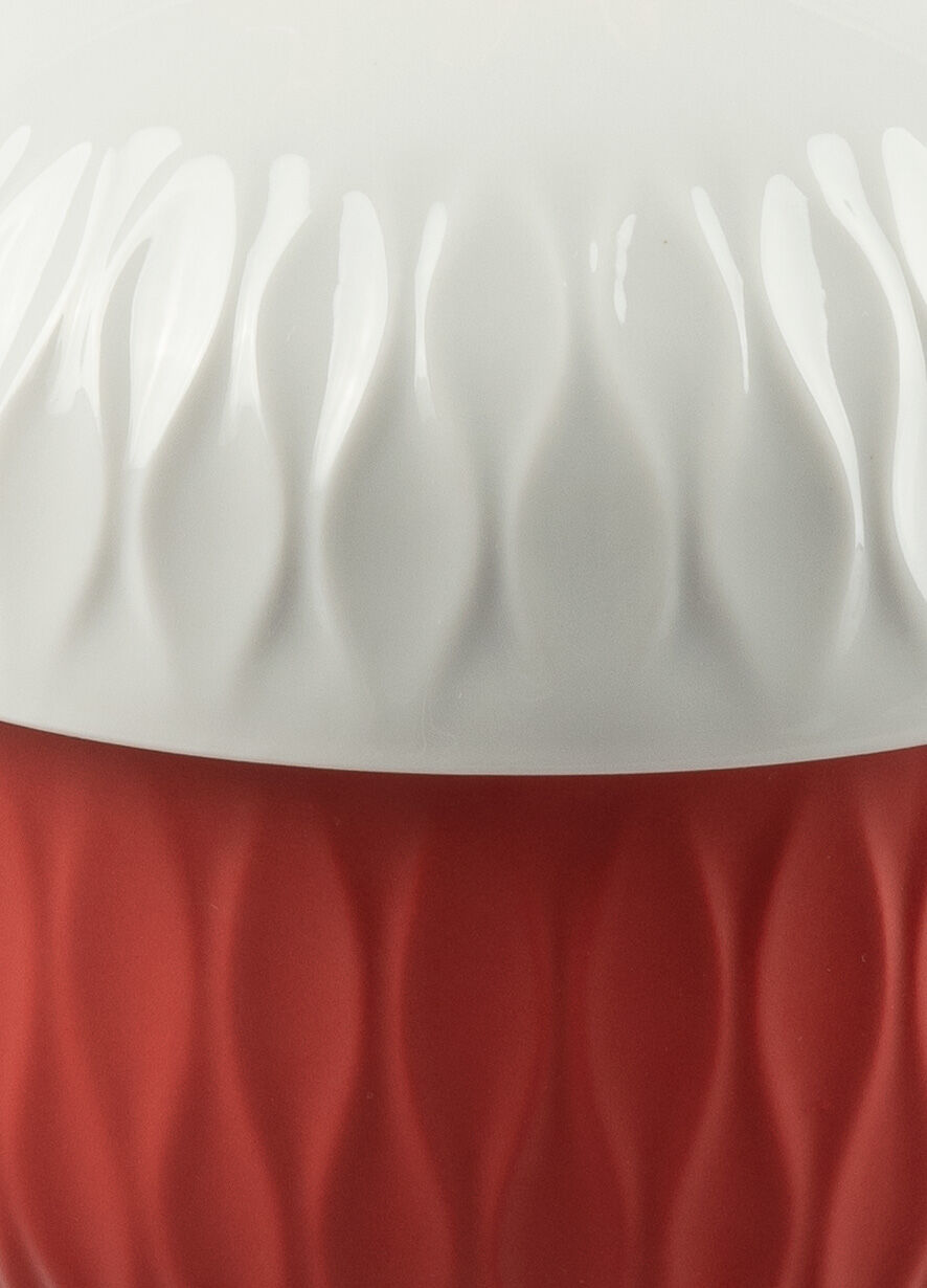 Coral Candle. Mediterranean Beach Scent 7 Coral Candle. Mediterranean Beach Scent 7