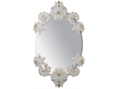 Oval Wall Mirror without Frame. Golden Lustre. Limited Edition