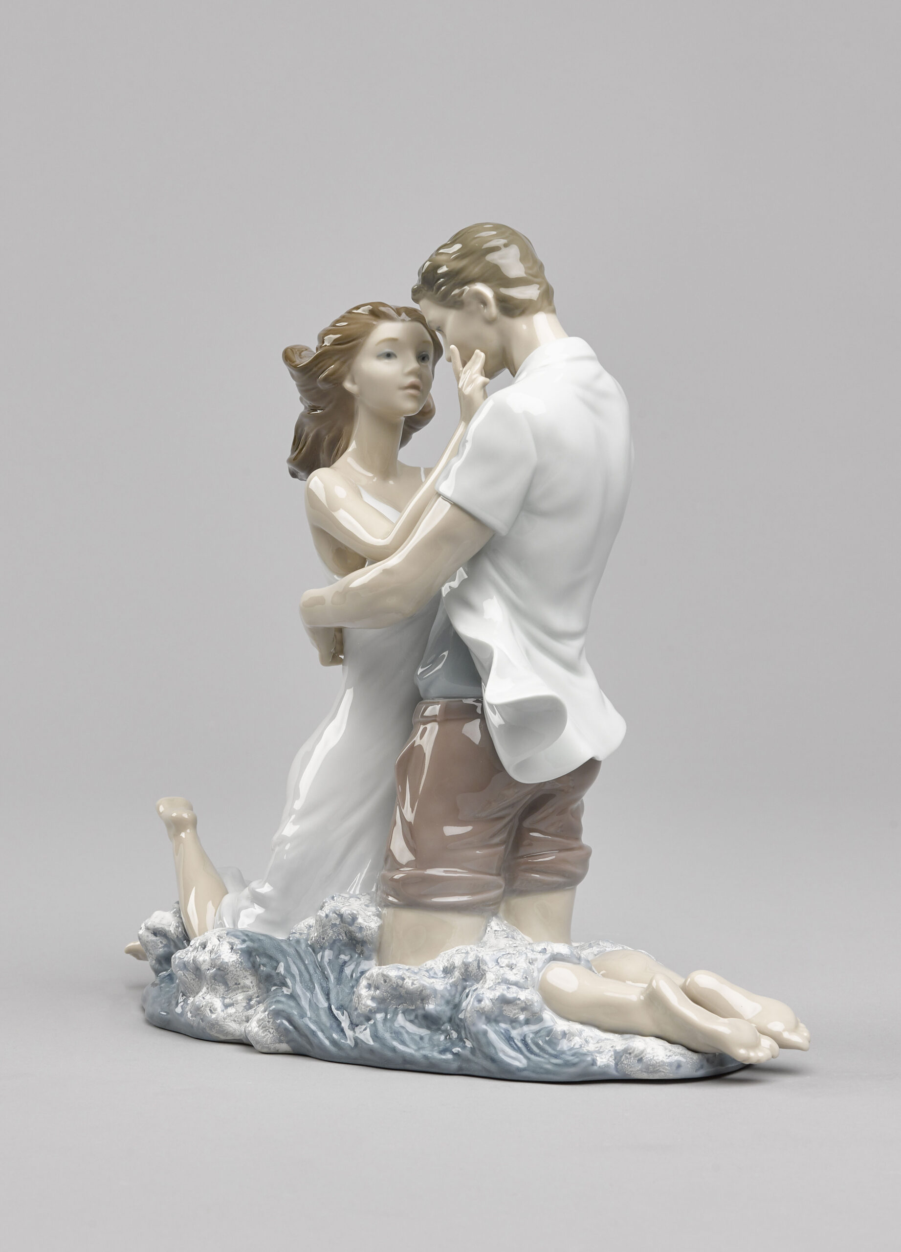 The Thrill of Love Couple Figurine 10 The Thrill of Love Couple Figurine 10