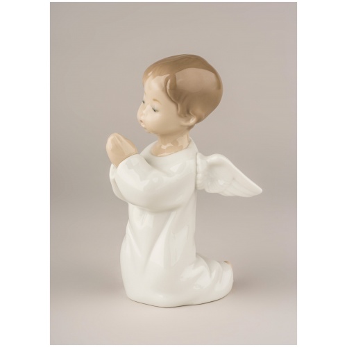Angel Praying Figurine 6